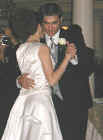 Wedding - Lori and matt dancing.jpg (20025 bytes)